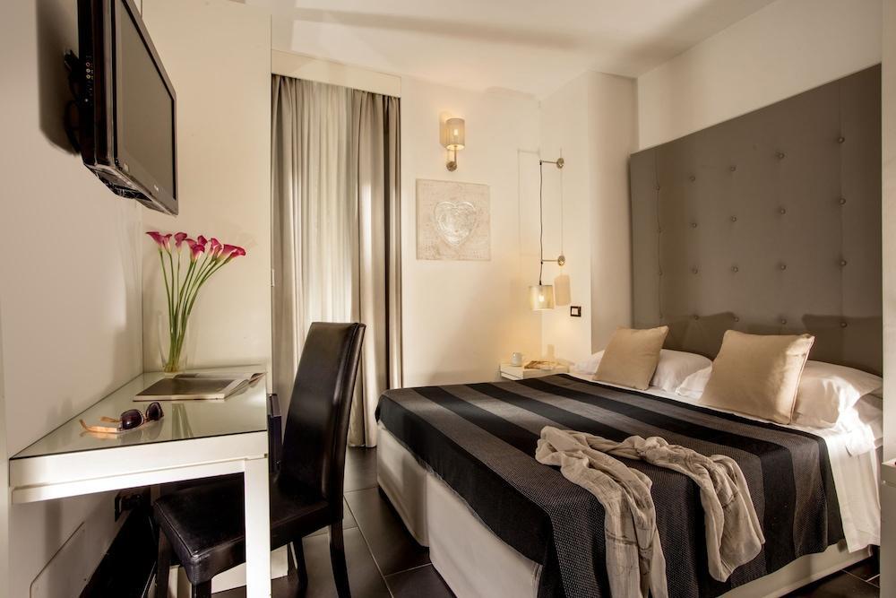 Stay Inn Rome Via Del Corso Екстериор снимка