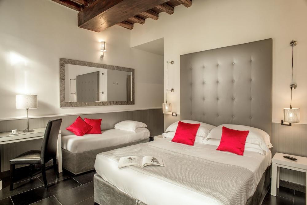 Stay Inn Rome Via Del Corso Екстериор снимка